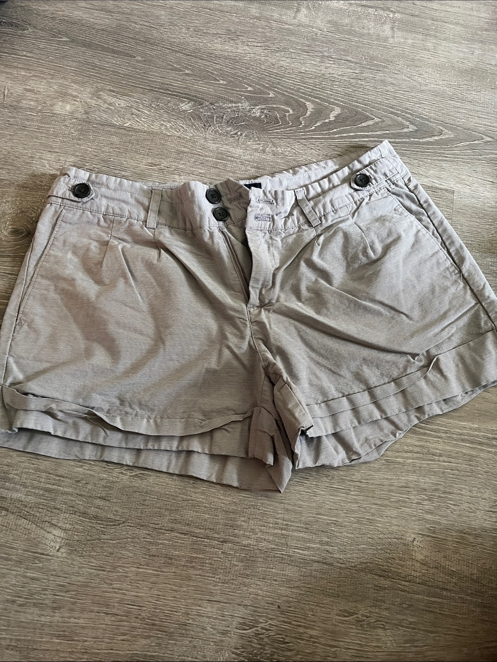 Banana Republic High-Waist Shorts in Light Taupe